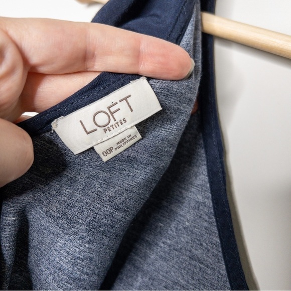 LOFT Womens Blue Floral and Bird Print Sleeveless Jumpsuit Size 00P Lightweight - Picture 10 of 13